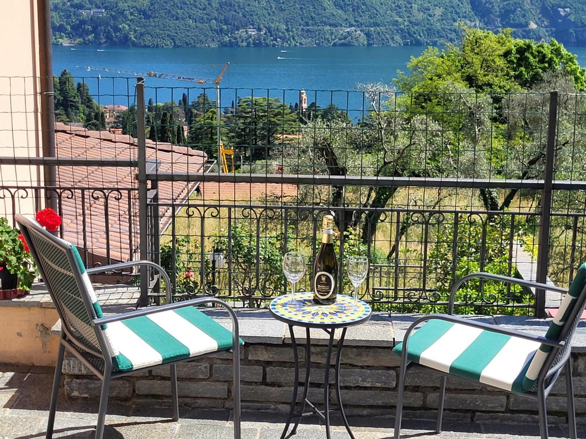 Casa Intignano - Appartamento Con Terrazzo Vista Lago Тремеццо Экстерьер фото